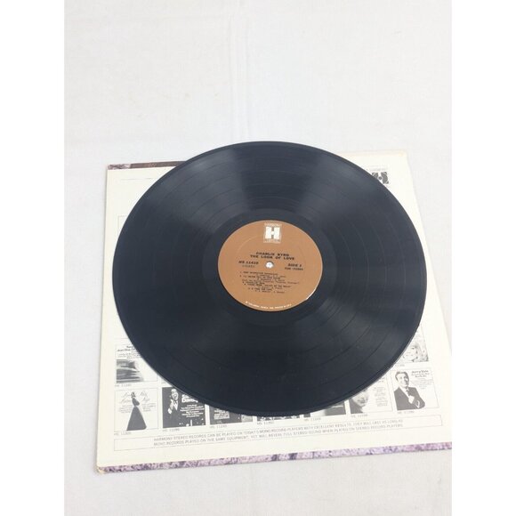 The look of love Charlie Byrd Vinyl Record LP HS 11410‎ - Picture 8 of 10